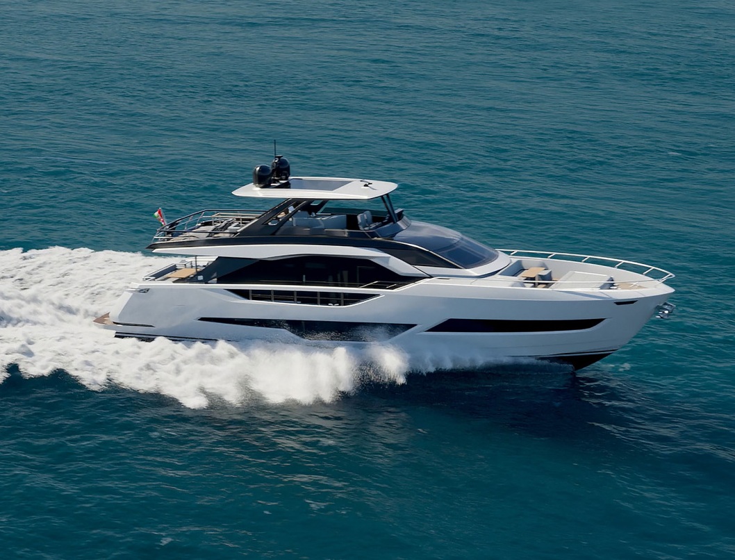 Ferretti Yachts 800: новая глава в истории яхтинга Ferretti Yachts 800: новая глава в истории яхтинга